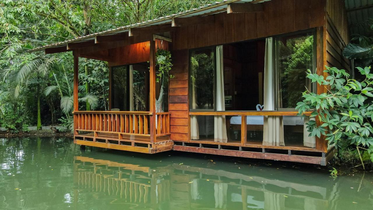 Cabanas Del Lago Ла Фортуна Экстерьер фото